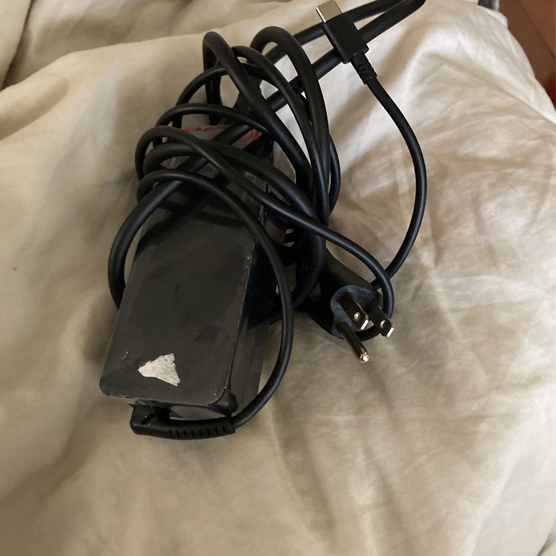 Brand New Chromebook Charger Max 65 Black 