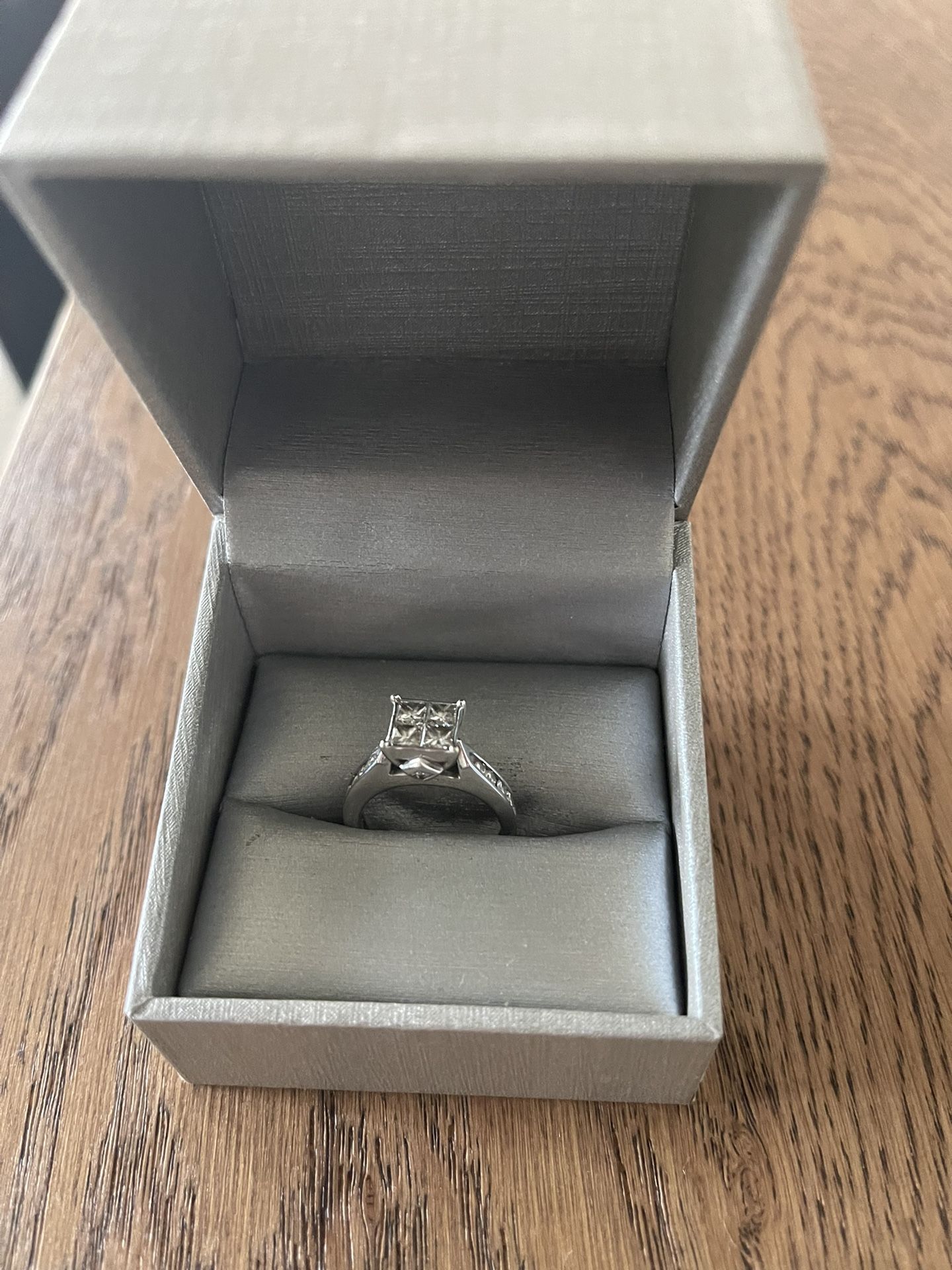 2CTW Quad set 14k White Gold $1200 Cash Only