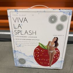   Viva La Splash Strawberry Inflatable Pool Float (New in Box)