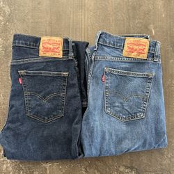 Levi’s 514 Classic Straight Fit Jeans 