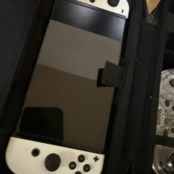 Nintendo Switch OLED W/Case And Controller 
