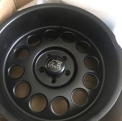 1 wheel for a Jeep 20 inch