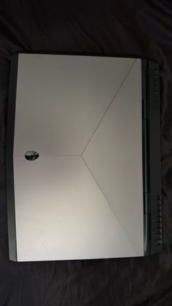 Alienware Gaming Laptop + Backpack Case