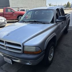 2002 Dodge Dakota
