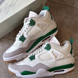 Jordan 4 SB Pine Green