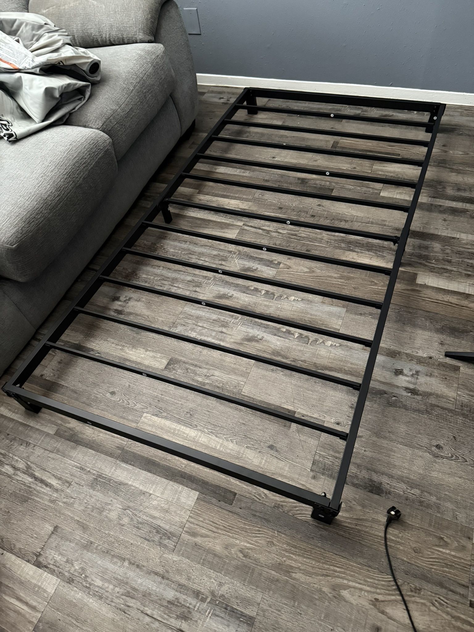 Twin Bed