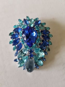 Blue Stone Jewelry Brooch Pin