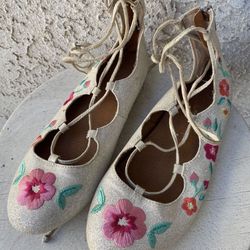 Pick up in Oceanside  Nina Flowers & Glitter Ballet Flats / Cute Shoe - Size 4 Preowned Great condition