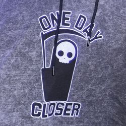 Lokg sleeve Dark grey black matter by goodie two sleeves size large