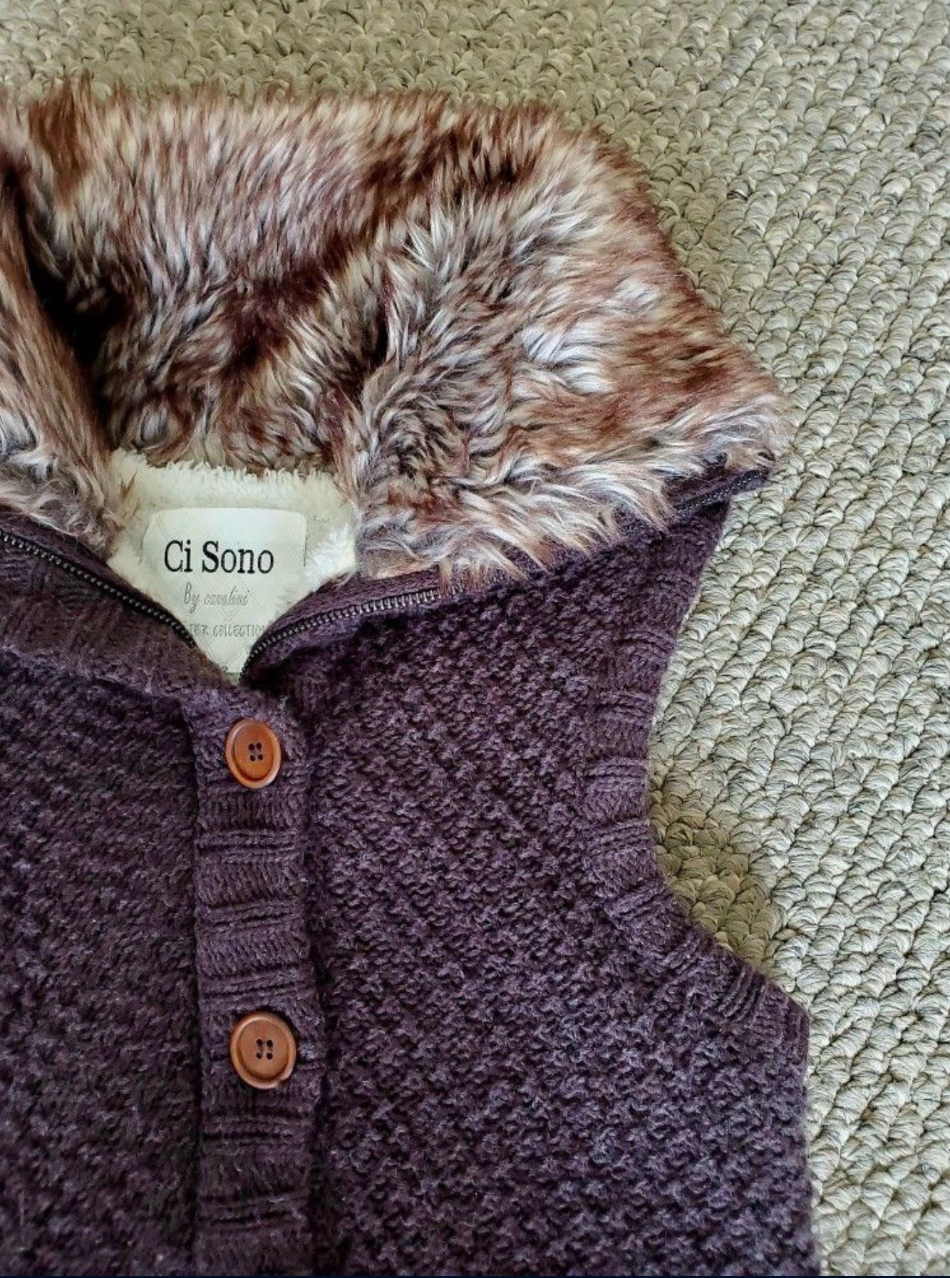 CiSono Dark Brown Knit Collared Faux Fur Button Closure Vest Sift Teddy Cuddly Women's Size Small