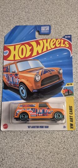 Hot Wheels '67 Austin Mini Van 10/10