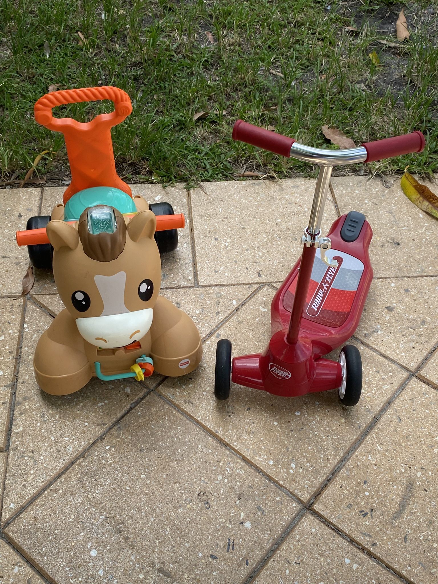 Baby Things In Good Conditions 