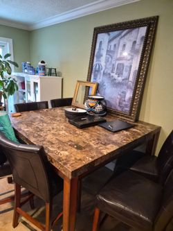 Height Marble Top Dining Table with 6 Chairs