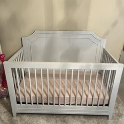 Convertible Crib