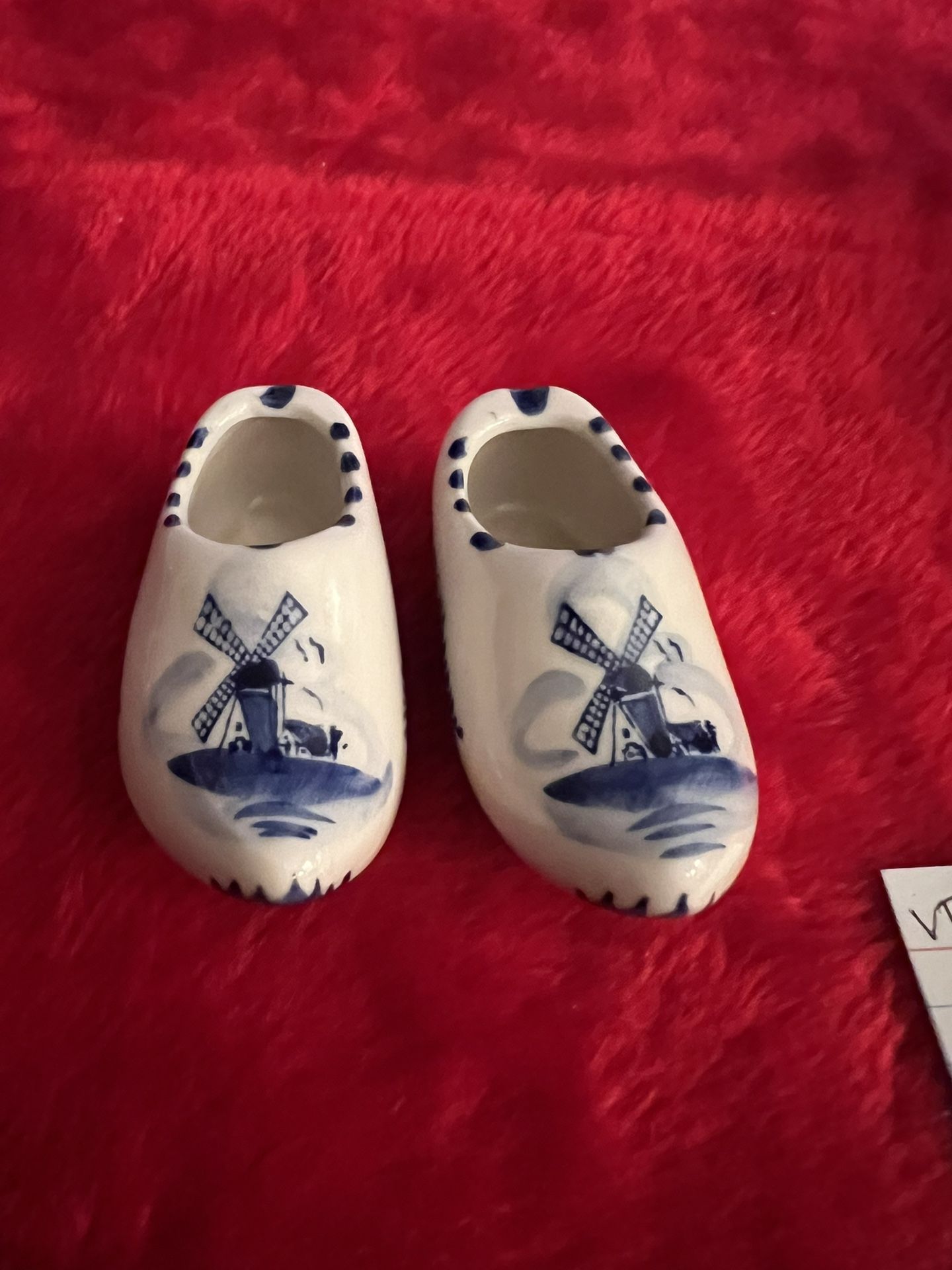 VTG Handpainted Delft Blue Porcelain Dutch Clogs Holland 3”