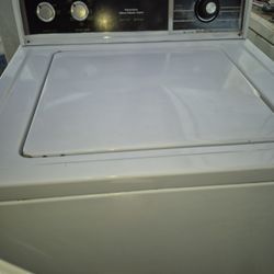 Kenmore Washer Super Capacity And Heavy Duty Works Good 