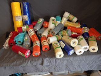 Holiday arts and crafts