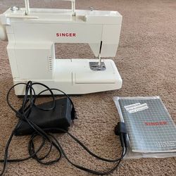 Singer Sowing Machine, Pedal Included
