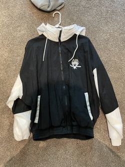 jordan wind breaker size L