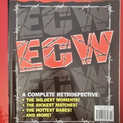 ASSORTED WWE COLLECTORS MAGAZINES 