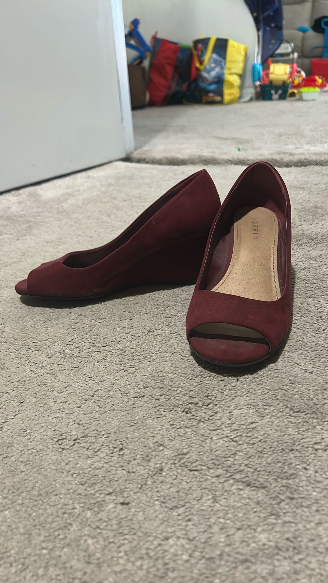 Torrid Wedges Maroon Size 7W
