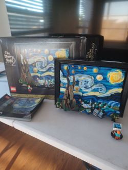 The Lego stary night Lego set prebuilt