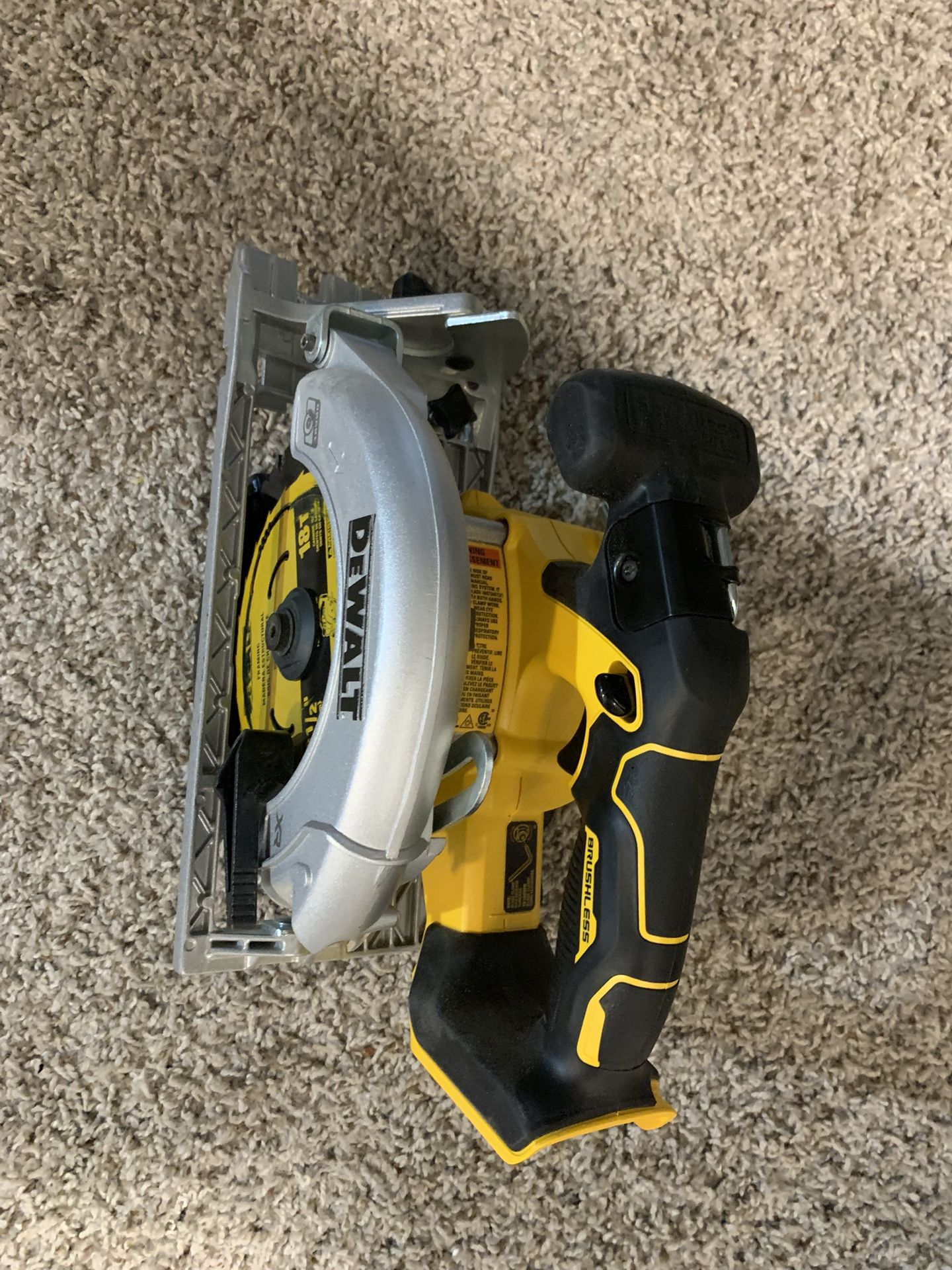 Dewalt Saw