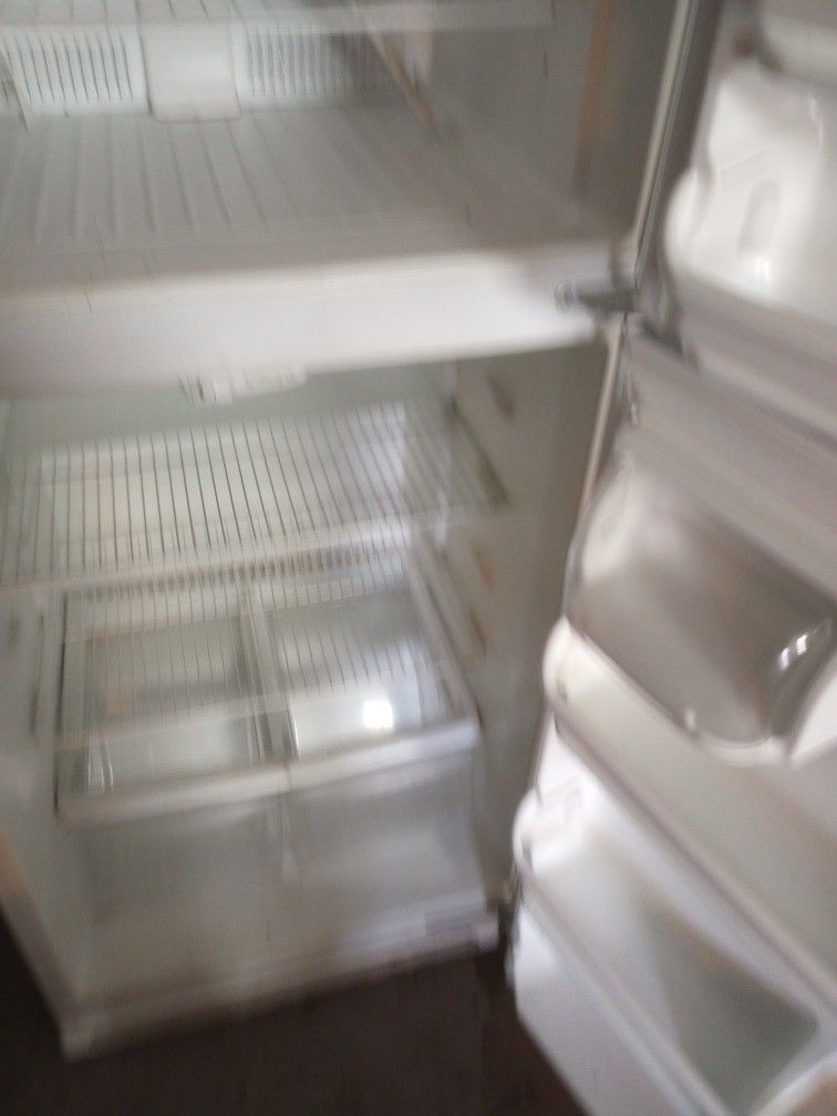 Fridge for Sale in Wichita, KS OfferUp