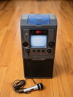 Memorex Karaoke Machine with Screen and Microphone