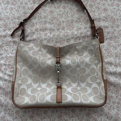 Coach shoulder bag