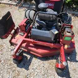 Toro Grandstand Mower 52"