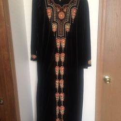 New velvet long dress