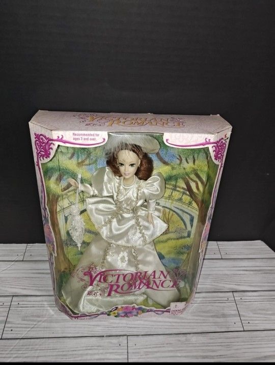 Jakks Pacific Victorian Romance Fashion Collectible Toy Doll New #10363 Rare