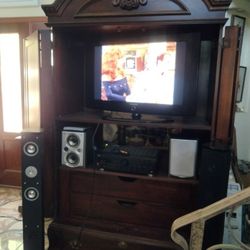 Nice!!! Gabinete, Tele, Sonido🔊🔉🔊🔉