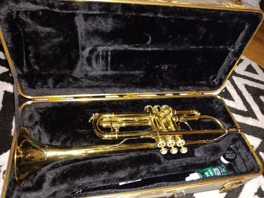 Bach Trumpet Tr300