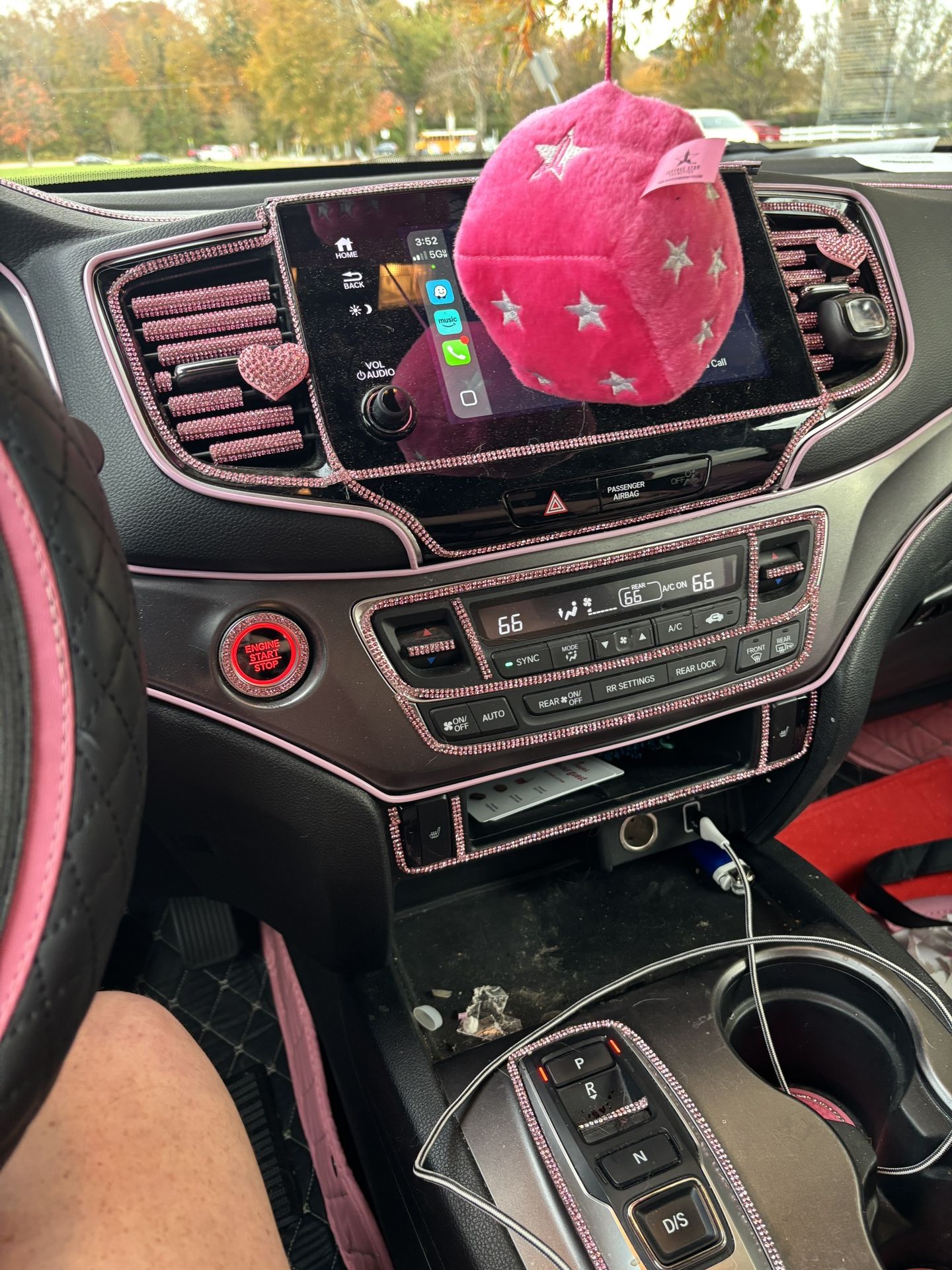 Let Me Edge And Bling Out Ur Car