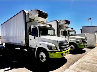2018 Hino 268 reefer box truck