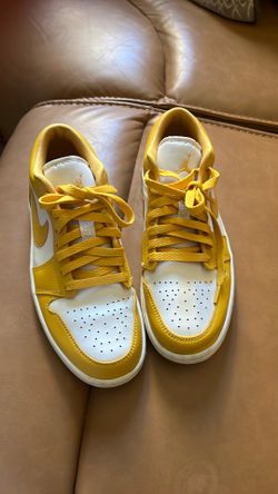 Yellow dunks