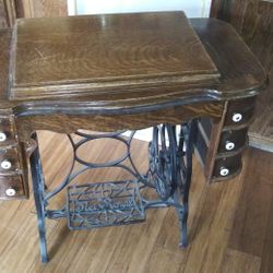 New Royal Antique Sewing Table