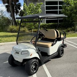 2023 Club Car Onward Golf Cart - Metallic White - 4-Passenger