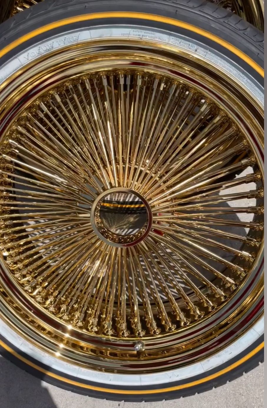 3800