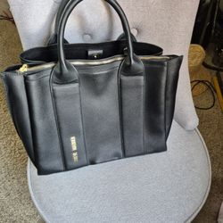 Steve Madden Medium Purse 3 section FCFS $25