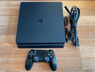 PS4 slim PlayStation 4 slim