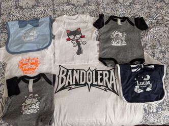Customized clothing. Ropa personalizada