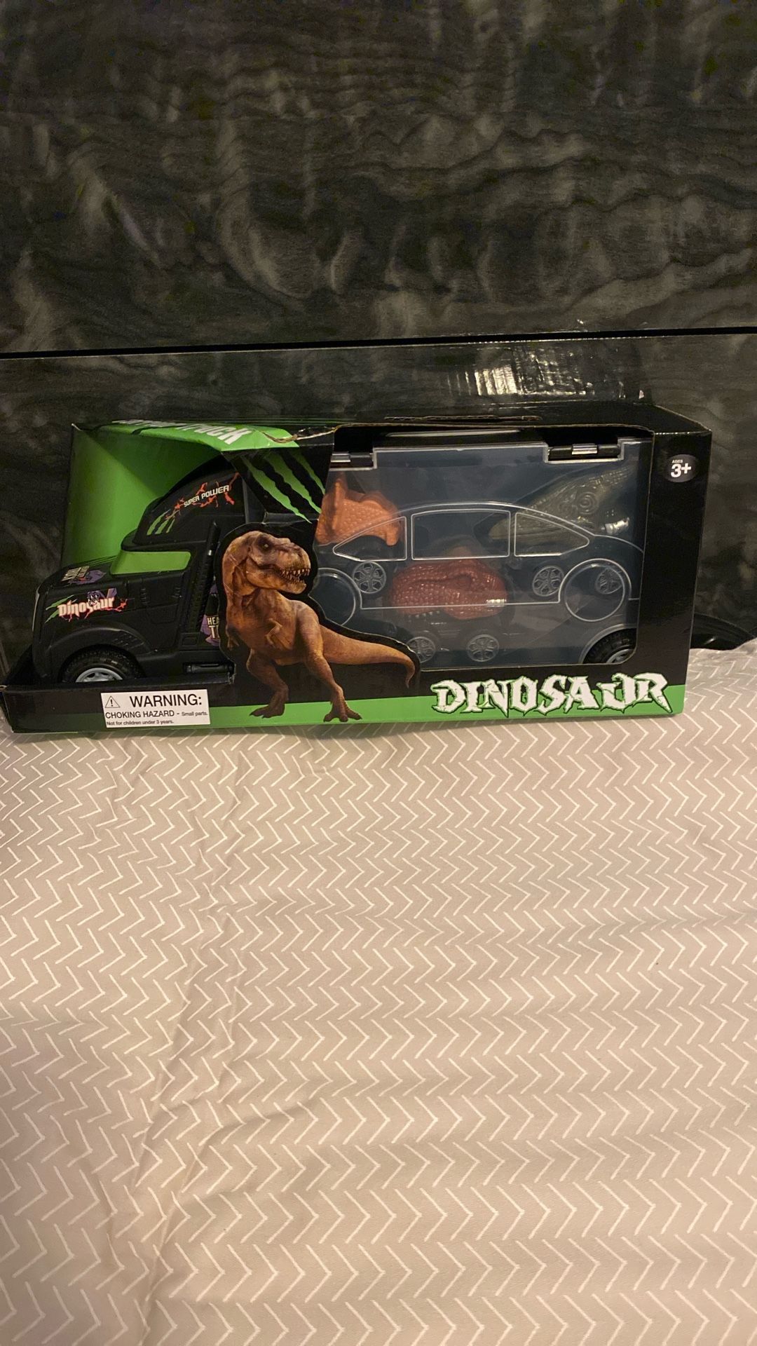 Dinosaur Carrier Truck