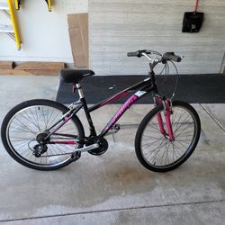 Girls Womans Bike Mountain Bike 