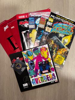 Marvel Comic Books and Collectibles Bundle