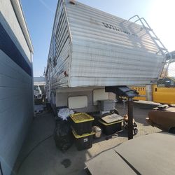 2002 Wildw Tailer home