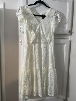 White Lace Dress (Size 4)