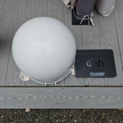 Dish Dual Playmaker Antenna With 1 WALLY receiver 